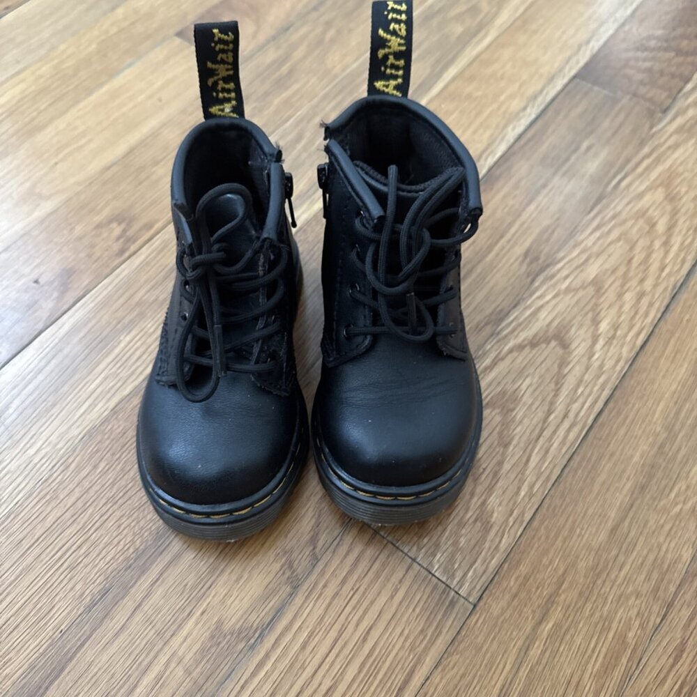Dr Martens Black JY004 Toddler Ankle Side Zip Boots Read Size 6